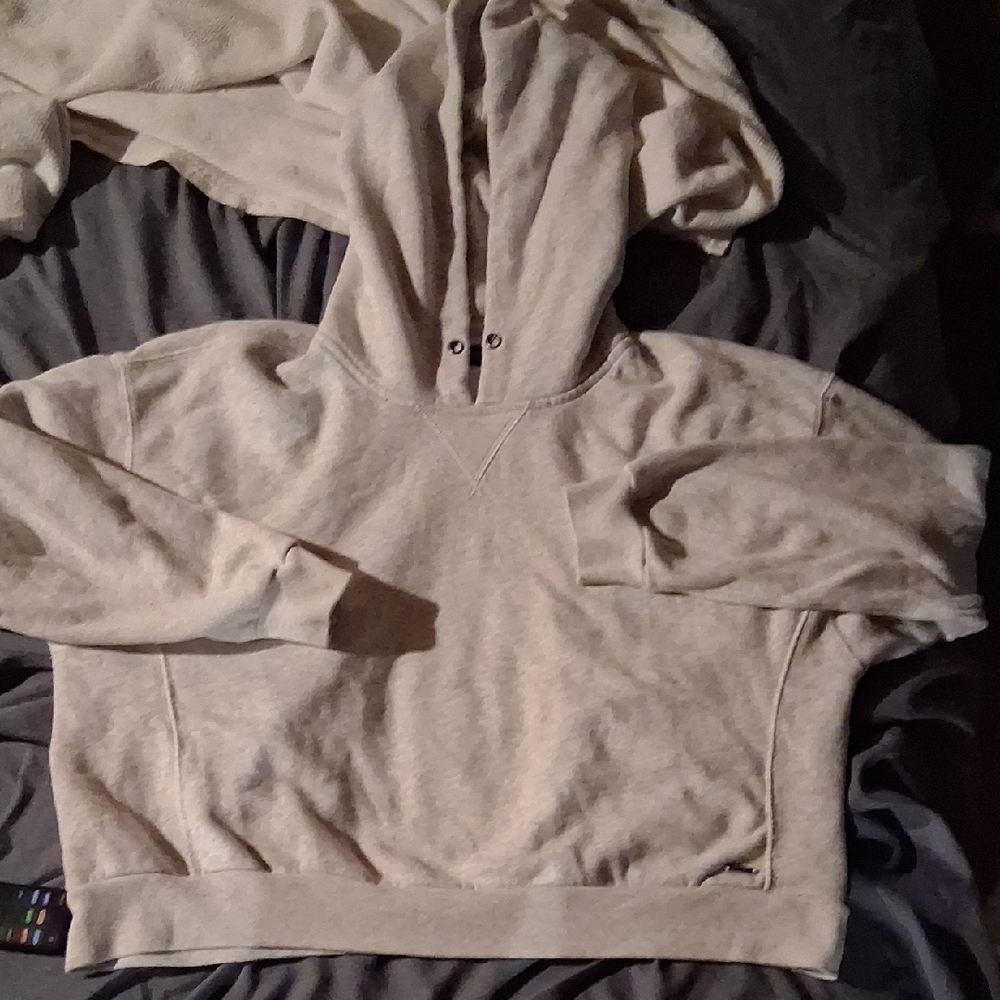 Cozy Gray Hoodie Abercrombie And Fitch